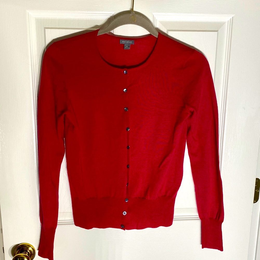 Ann Taylor - Rose / pink cardigan